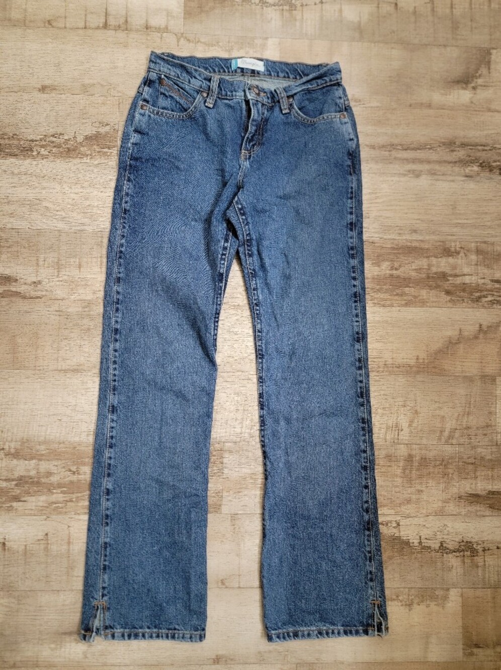 Wrangler Cash Medium Blue Denim Jeans with Gold Stitching
